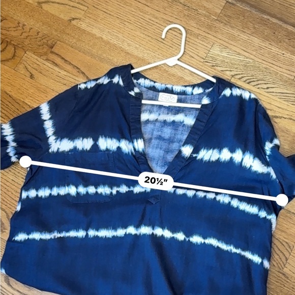 SALE!! Mud Pie Blue and White Tunic Top - Picture 8 of 9
